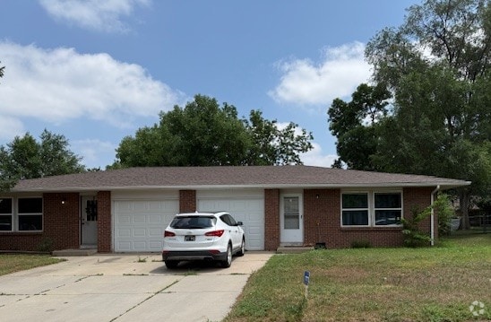 Building Photo - 1606 Palm Dr Rental