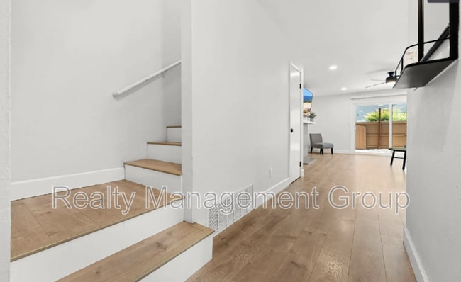 Photo - 6821 Alvarado Rd