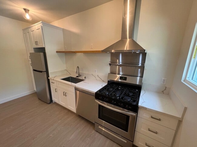 Photo - 133 N Reno St Unit 101