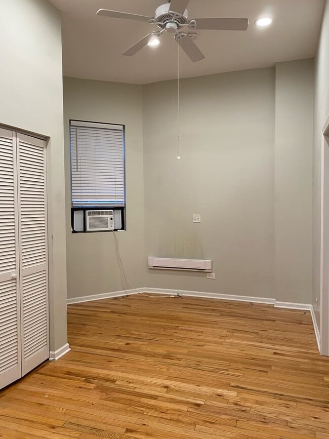 Photo - 2712 W North Ave Unit 2B