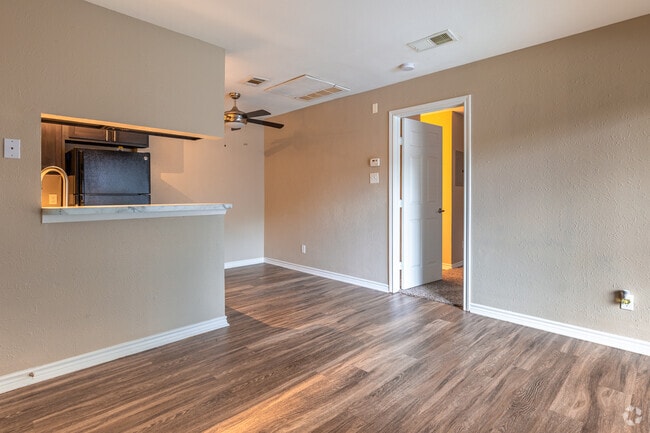 Sala de estar - Summer Green Apartments