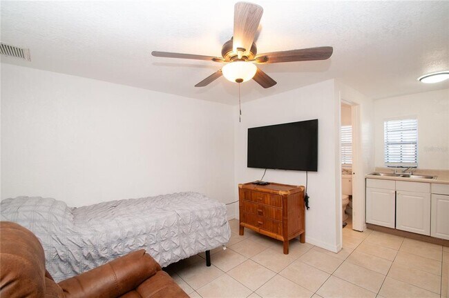 Photo - 7925 52nd Way N