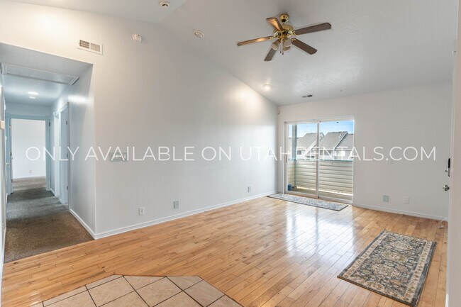 Photo - 8061 Copperfield Pl Unit 32