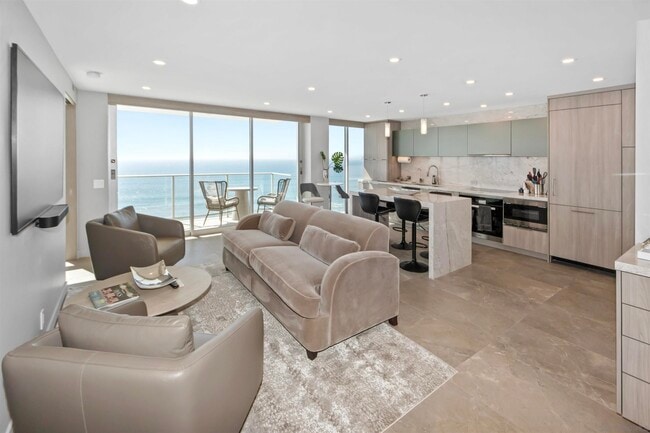 Photo - 1830 Avenida del Mundo Unidad 1608