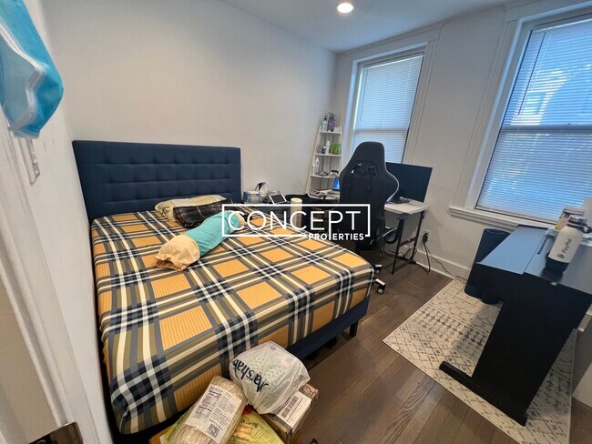 Photo - 19 Peterborough St Unit 12CP
