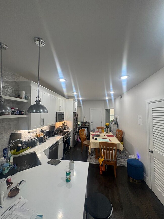 Photo - Amazing 3 bed 2 bath in Brookline!