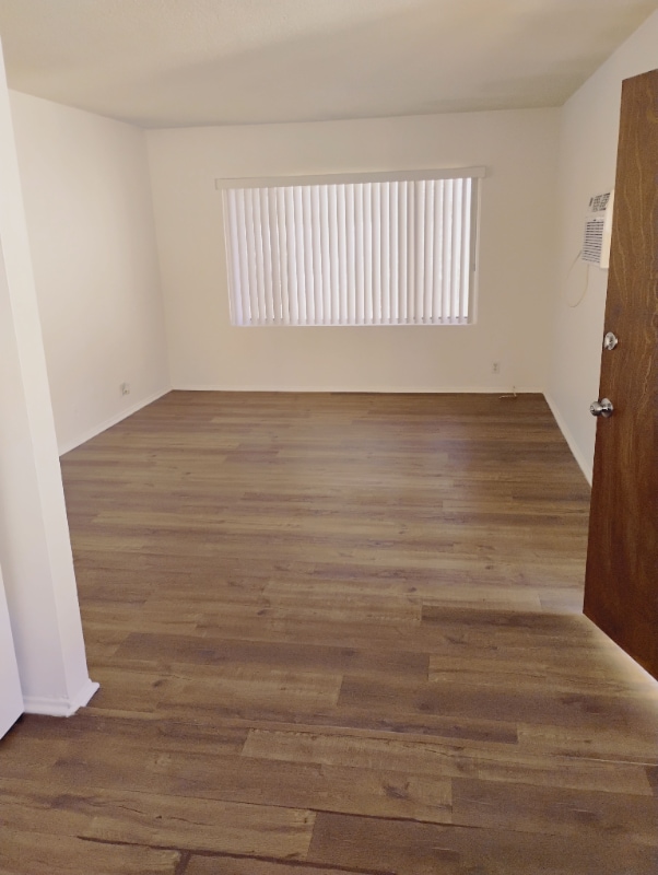 Photo - 2239 N Catalina St Unit 6