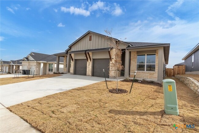 Photo - 3902 American Elm Dr
