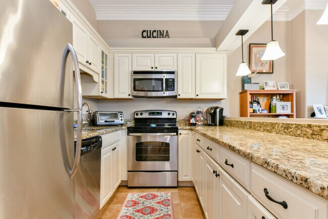 Photo - 562 Massachusetts Ave Unit 3