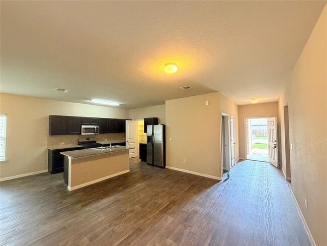 Photo - 225 Cibolo Creek Dr