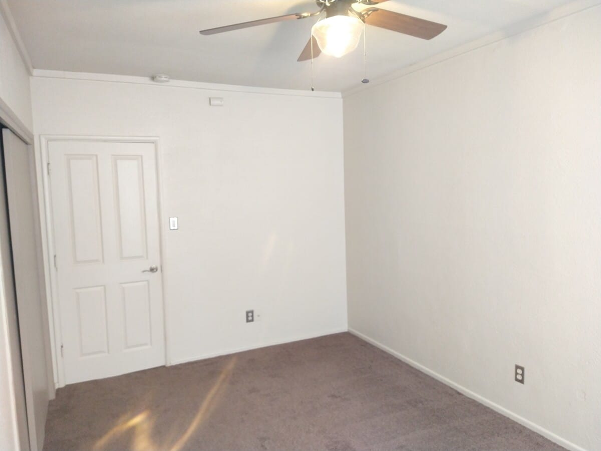 Photo - 375 Coiner St