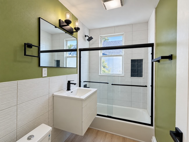 14 Dyer St Unit 3