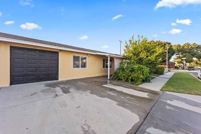 Photo - 6297 Orizaba Ave Unidad Orizaba Ave House