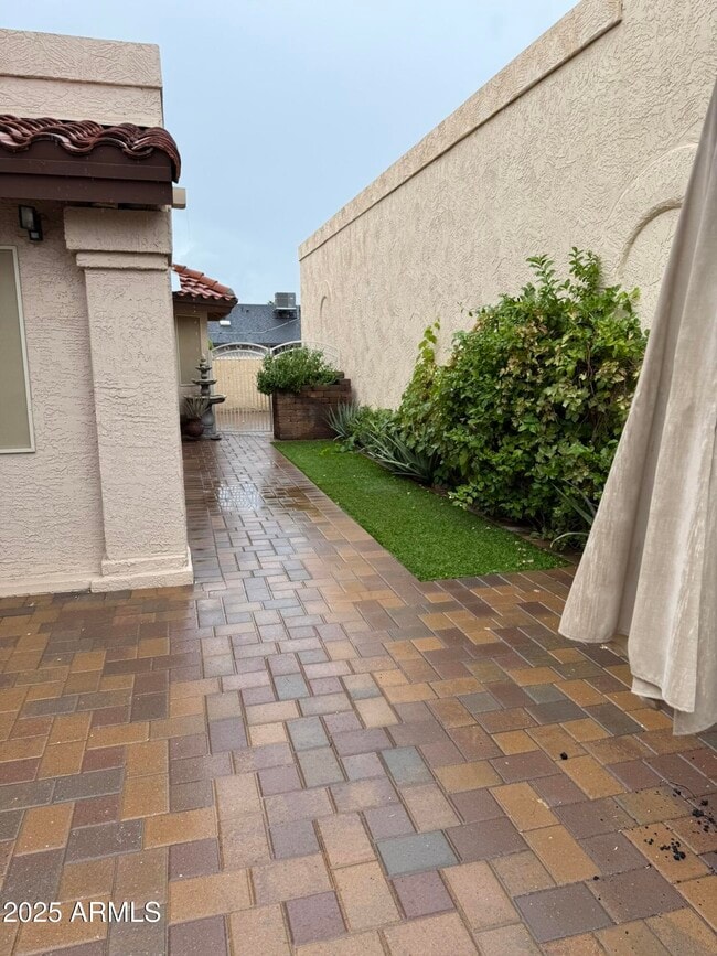 Photo - 10854 E Yucca St