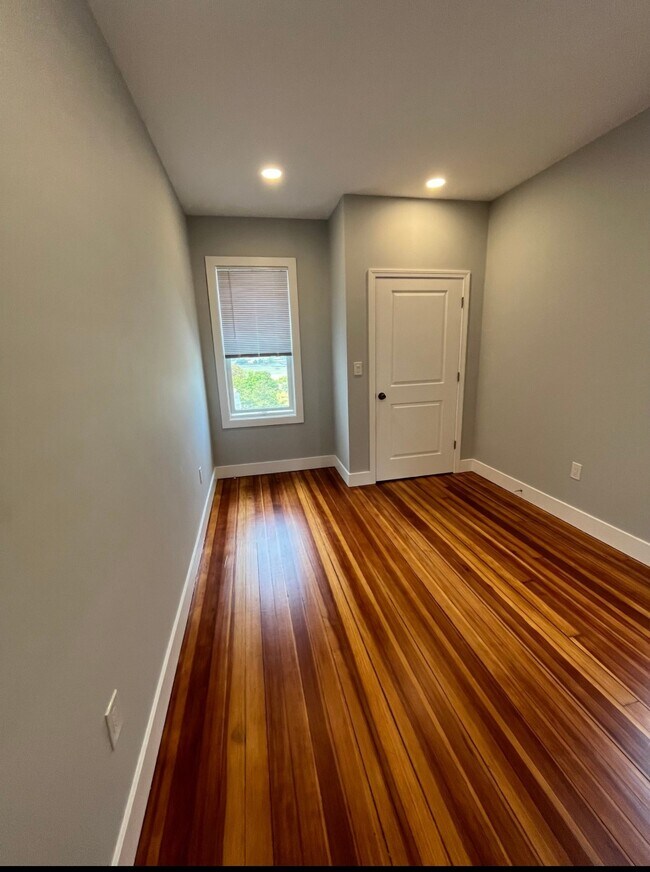 Photo - 31 Faywood Ave Unit 2