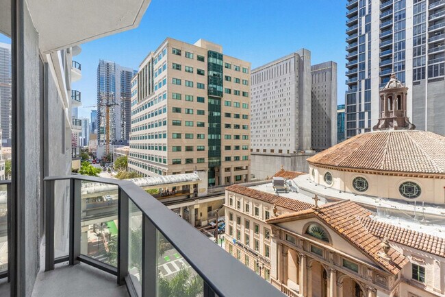 Photo - 501 NE 1st Ave Unidad SI ID1507225P