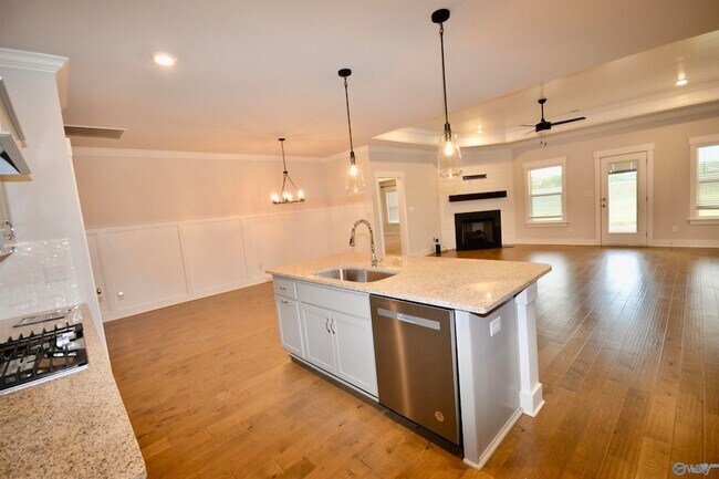 Photo - 151 Rugby Dr