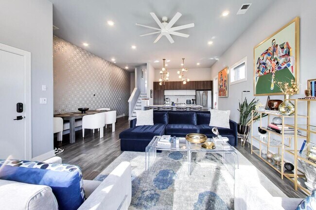 Photo - 3914 S King Dr