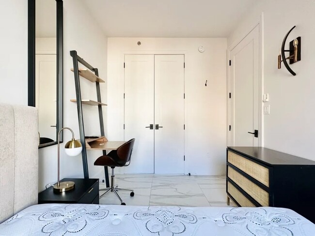 Photo - Furnished room/NOT APARTMENT Unit 1D