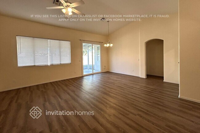 Photo - 16090 W Maricopa St