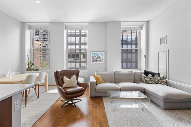 Photo - 850 N Lake Shore Dr Unit 510