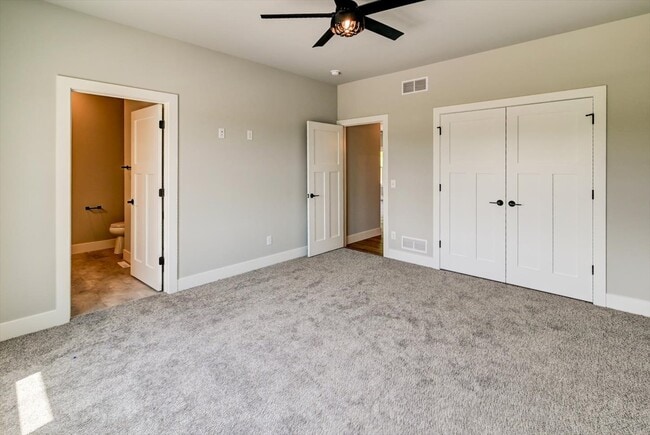 2900 Blue Grass Dr