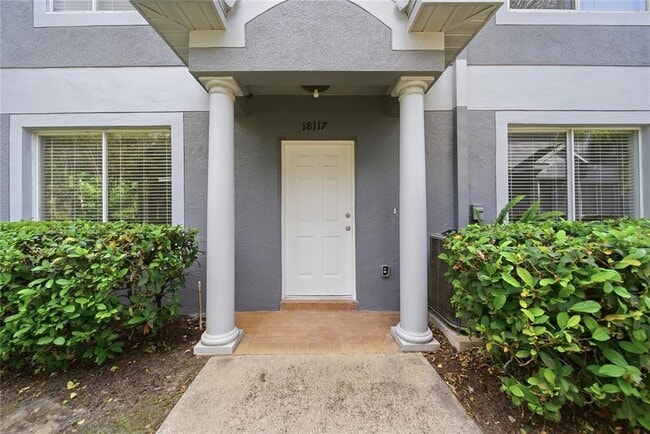 Building Photo - 18117 Paradise Point Dr