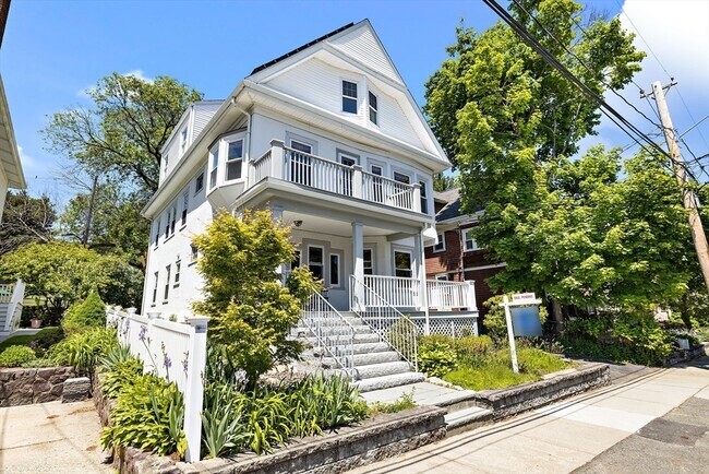 Photo - 67 Commonwealth Rd