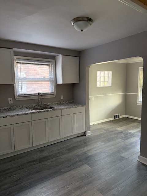 Photo - 15018 Seymour St