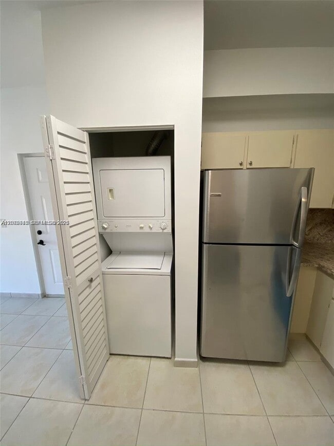 Photo - 7240 NW 114th Ave Unit 305