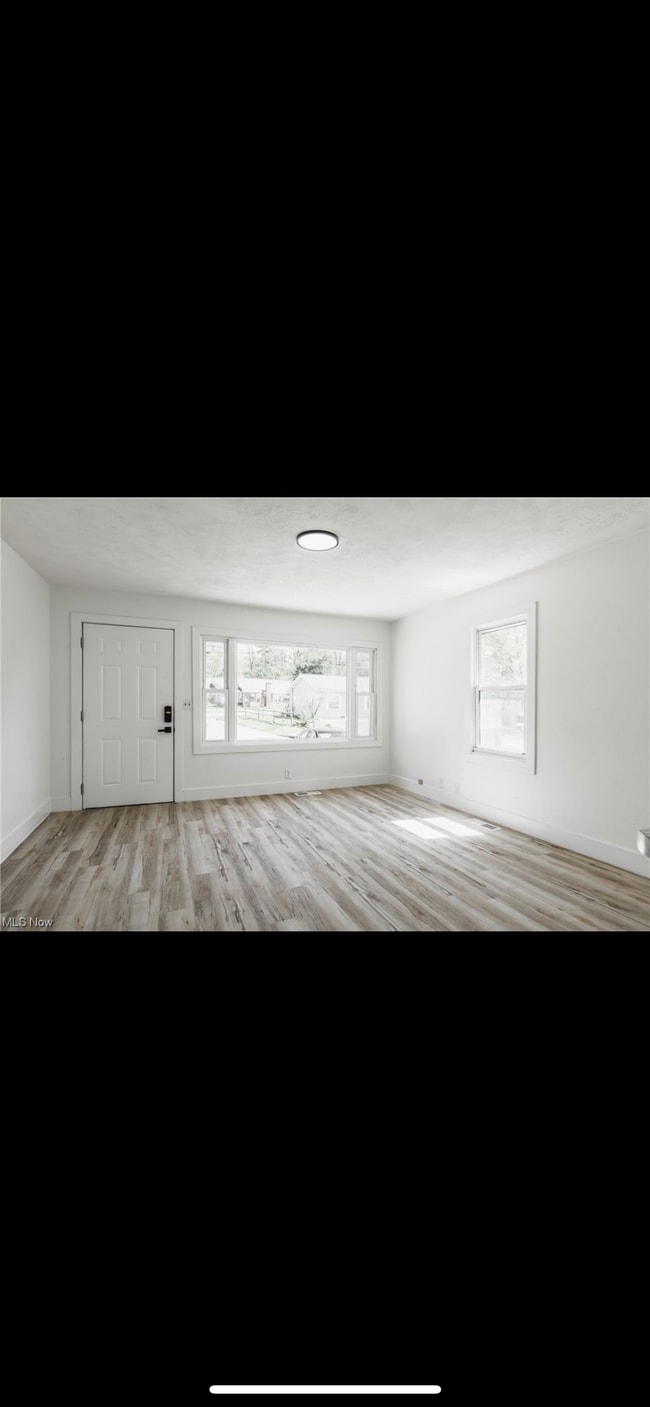 Photo - 1712 Pike St