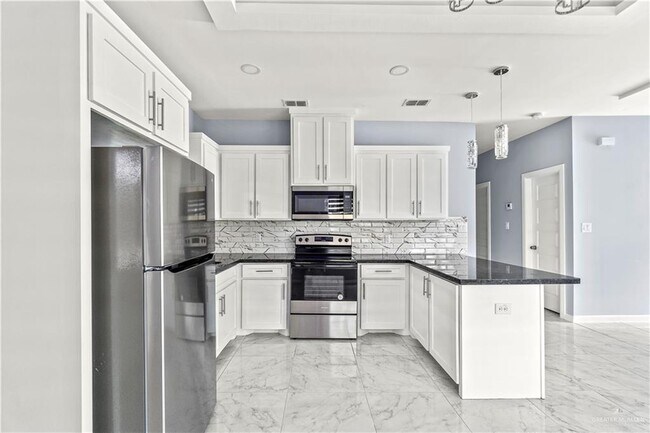 Photo - 16 S Dominique St