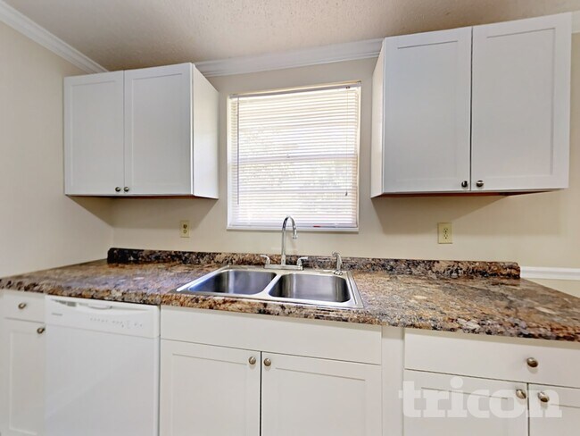 Photo - 1227 Cimmaron Dr