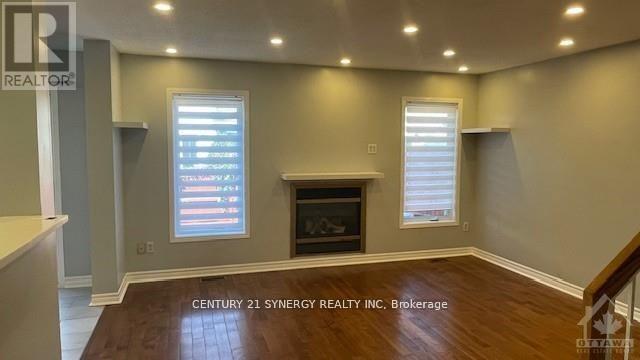 Photo - 13 Barnstone Dr