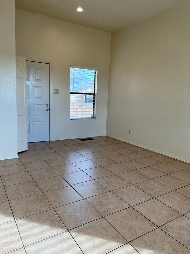 Photo - 1002 S Wyoming Ave