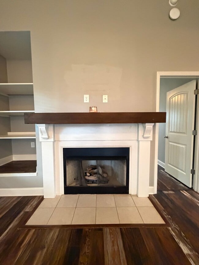 Photo - Nice 3/2 House with Bonus in Shannon- $2,850