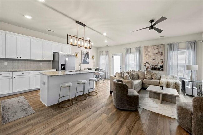 Photo - 7098 Chara Ln