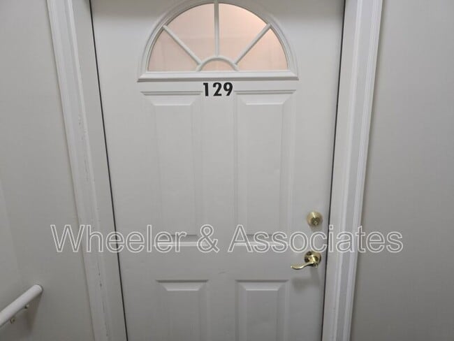 Photo - 129 25th St