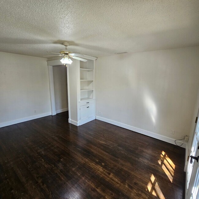 Photo - Available now Unit 2085