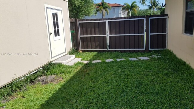 Photo - 15290 SW 117th Terrace Apartamento Unidad 1