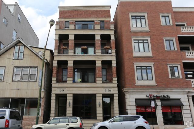 Building Photo - 1446 W Fullerton Ave Unit G05C Rental