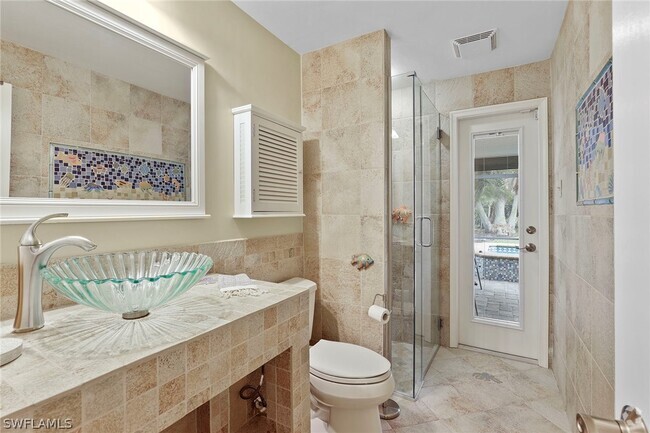Building Photo - 675 Harbour Dr Rental