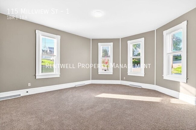 Photo - 115 Millview St Unit 1