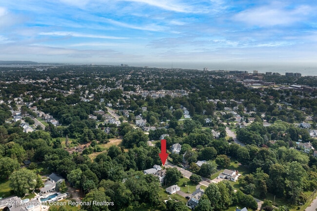 Photo - 350 Norwood Ave