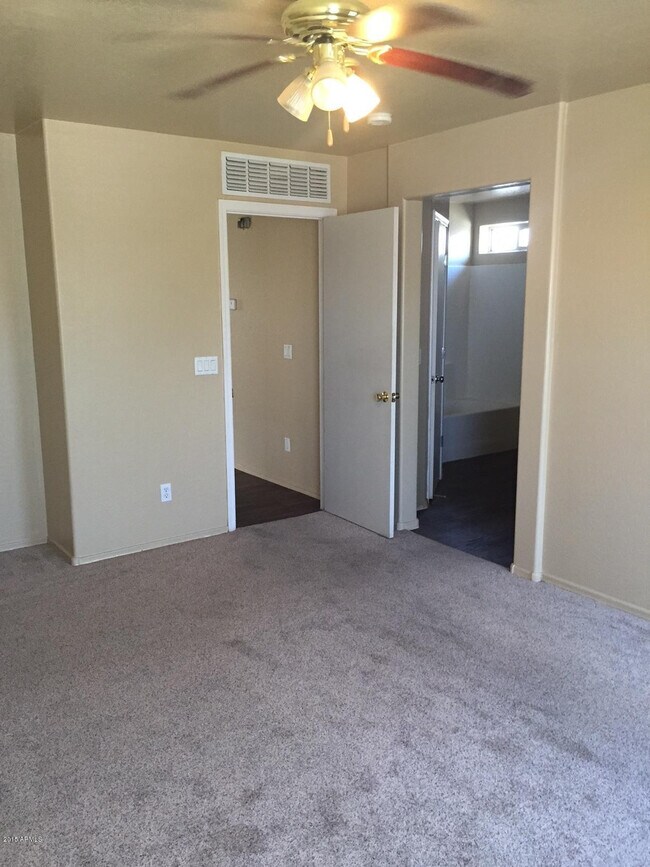 Photo - 17236 W Country Gables Dr