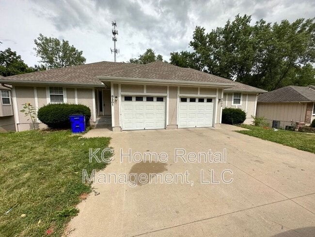 Building Photo - 8201 Woodson Dr Rental