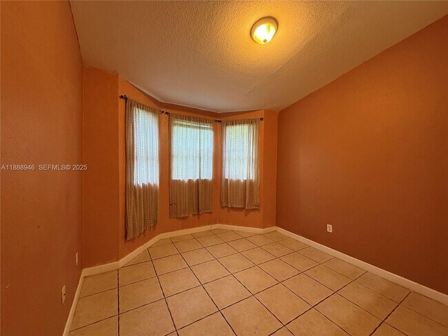 Photo - 2811 SE 17th Ave Unidad 206