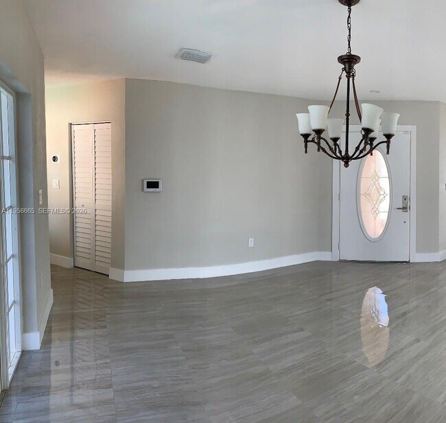 Photo - 11320 SW 145th Ave