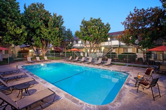 Building Photo - Pebble Creek Rental