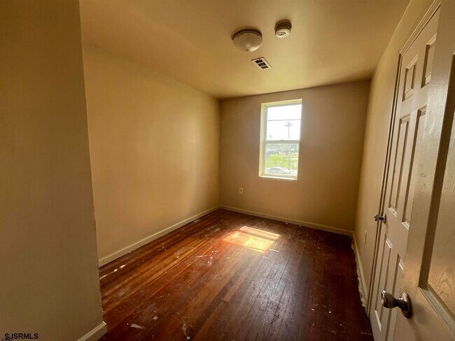 Photo - 14 Belle Haven Ct